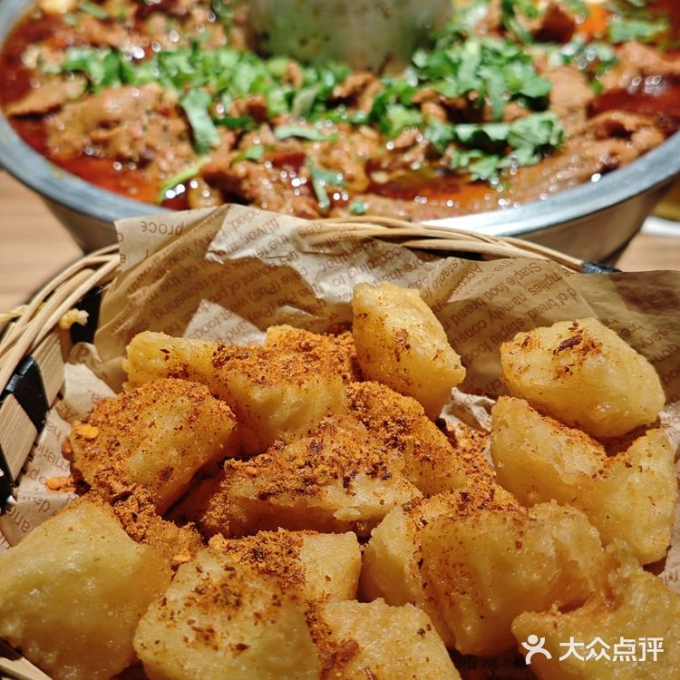 春熙路商圈再添一家特色小火锅