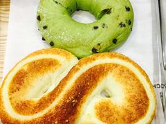 黑胡椒金枪鱼面包-LELECHA乐乐茶(上海五角场万达广场店)