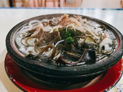 -刚砂锅鸡丝米线