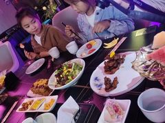 -粉墨特色菜·烧烤音乐酒馆