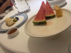 -醉辉皇上海之巅(上海中心大厦店)