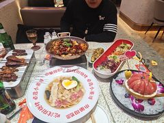 -小董哥烤串·爆汁大油边(故宫店)
