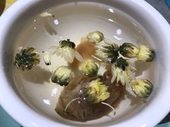 咸柠檬菊花蜜-大头力茶餐厅(花都融创茂店)