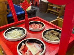 -谭鸭血老火锅(七宝万科广场店)