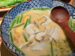 -荣家黄鱼面(前滩太古里店)