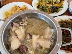 -巧婆婆特色东北菜·铁锅炖