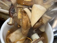 -土连锅·现熬养生汤锅(梁家巷店)