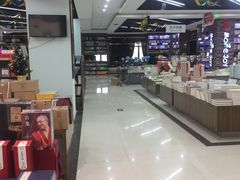 -新华书店(学府大道店)