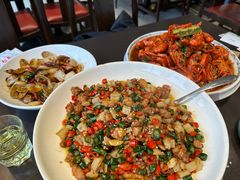 -川流不息·地道川菜·小龙虾(松东路店)