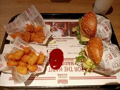 -The Habit Burger Grill 哈比特汉堡(复兴soho店)