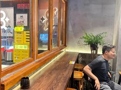 -8PINTS八品脱·日料·烧鸟·精酿小酒馆(莘庄店)