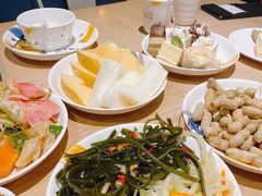 -小鱼小牛·鱼牛干锅·脆鱼火锅(世欧广场店)