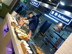 自助取餐区-海天盛宴新派海鲜自助餐厅(群力店)