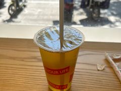 -85度C(生甜甜圈研究工坊·上海松江人民北路店)