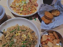 -萝卜向南·湘西泡菜·腊味炒饭(星河coco city店)