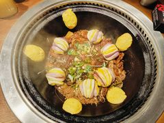 -万里闯关东铁锅炖菜馆(吉林大路店)