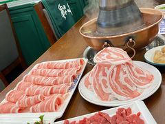 -楼外楼大刀肉传统火锅居(博学路店)