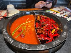 -周周有辣火锅馆(玖耀里店)