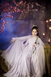-九月鹰飞汉服摄影工作室
