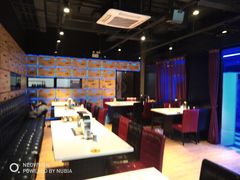 大堂-AK47烤羊腿串吧(柳浪家园店)