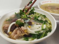 -文山荷鲜居(翠湖店)