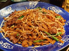 够锅气干炒牛河-粤·向群饭店(二沙岛店)