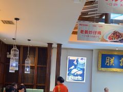 -阿瓦山寨·湘菜现炒·剁椒鱼头王(咸阳总店)