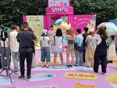 -观音桥步行街