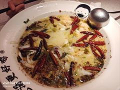 -江渔儿酸菜鱼(映月湖环宇城店)