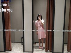 -SKECHERS 斯凯奇(上海国际时尚中心店)