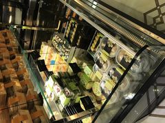 -吉新利亚咖啡烘焙店(步步高店)