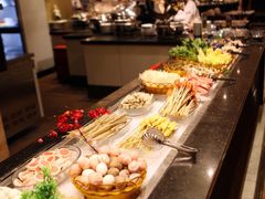 自助取餐区-新疆尊茂银都酒店