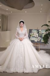 -艾米丽婚纱礼服