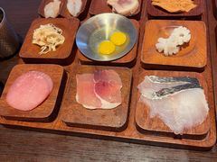 -银米·云南传统过桥米线(双廊黑金冠店)