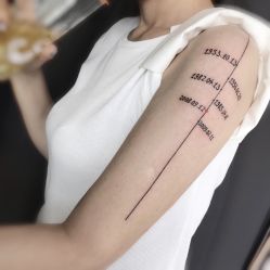 -SNOW TATTOO STUDIO