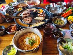-姜虎东白丁烤肉(虹桥天地店)