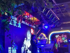 -路边边.炒菜烧烤.音乐餐厅(良乡长虹店)