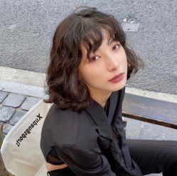 -MOVAN  HAIR莫凡匠人发型屋