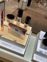 -奥伦纳素Erno Laszlo