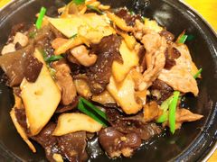 -十三式重庆江湖菜(金茂览秀城店)