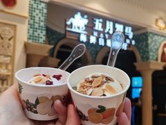 -五月罗马海鲜自助餐厅(月星环球港店)