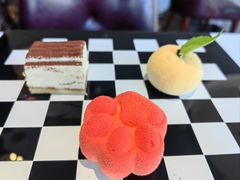 -悦泰环球美食自助(金茂旗舰店)