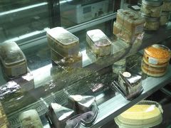 -满江红四季餐厅 · 国家五钻级酒家(新纪元大酒店店)