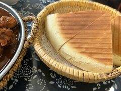 -八两八金·莱芜特色炒鸡(市南漳浦路店)