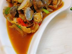 -覃记海鲜美食餐厅