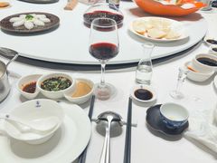 -红鼎豆捞·非遗鲍皇汤火锅(宝丰路店)