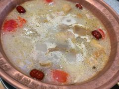 -阿婆情腊排骨火锅(金虹路店)