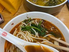 -三千粉牛肉米粉(来客茂店)