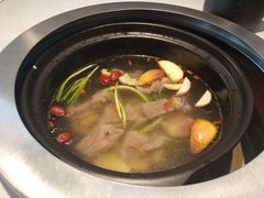 -三不牛腩(宾虹路店)