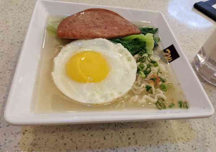 侯柱牛腩饭不错牛腩够味很香